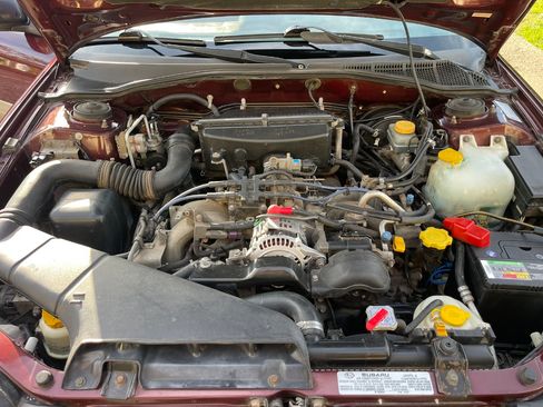 Used 2000 Subaru Outback Wagon image 12