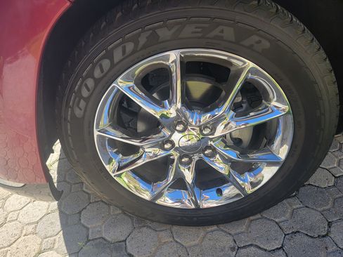 Used 2015 Jeep Grand Cherokee Summit image 12