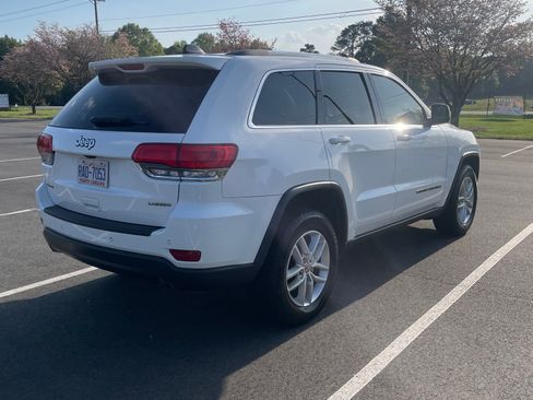 Used 2018 Jeep Grand Cherokee Laredo image 8