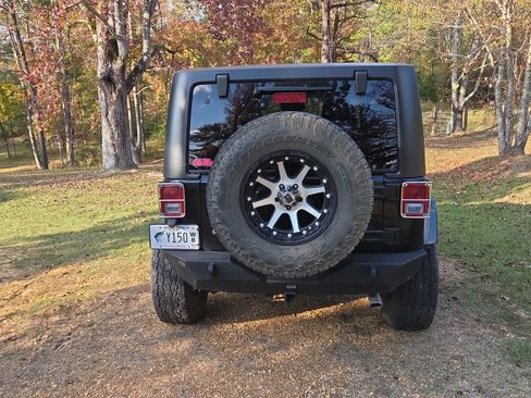 Used 2015 Jeep Wrangler Sahara w/ Dual Top Group image 6