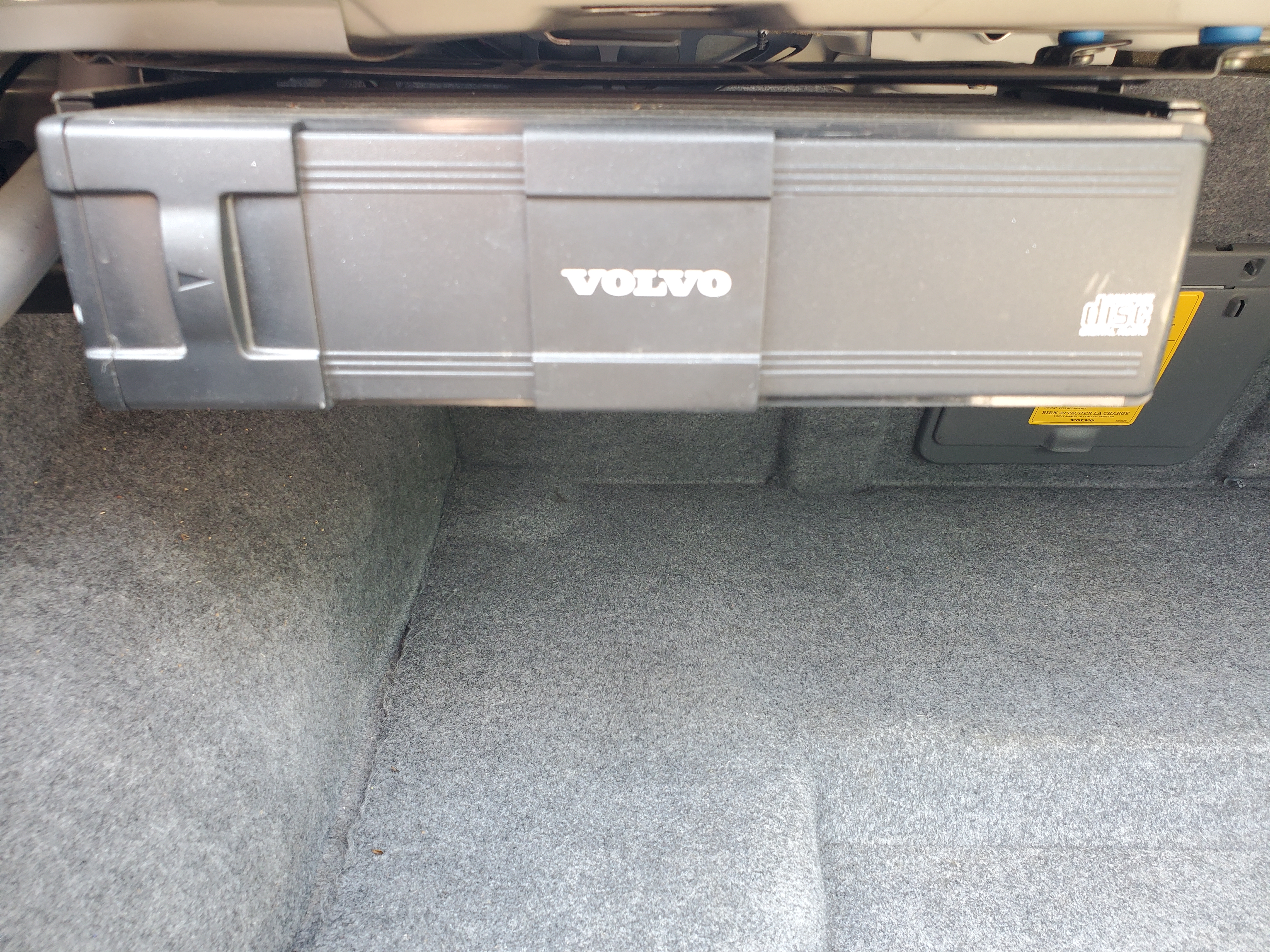 Used 1998 Volvo S90 RWD image 16