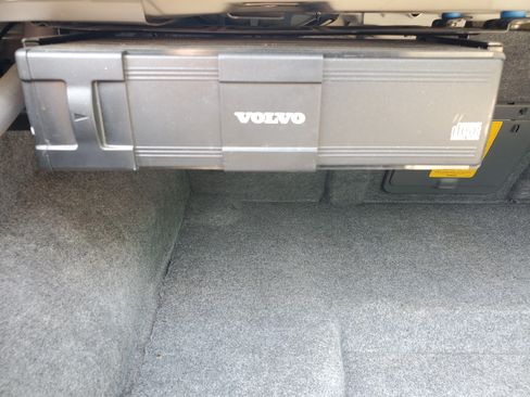 Used 1998 Volvo S90 image 16