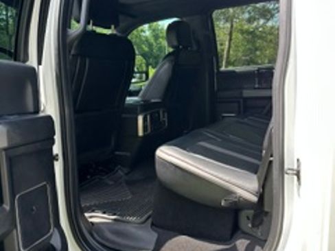 Used 2021 Ford F250 Platinum AWD/4WD image 10