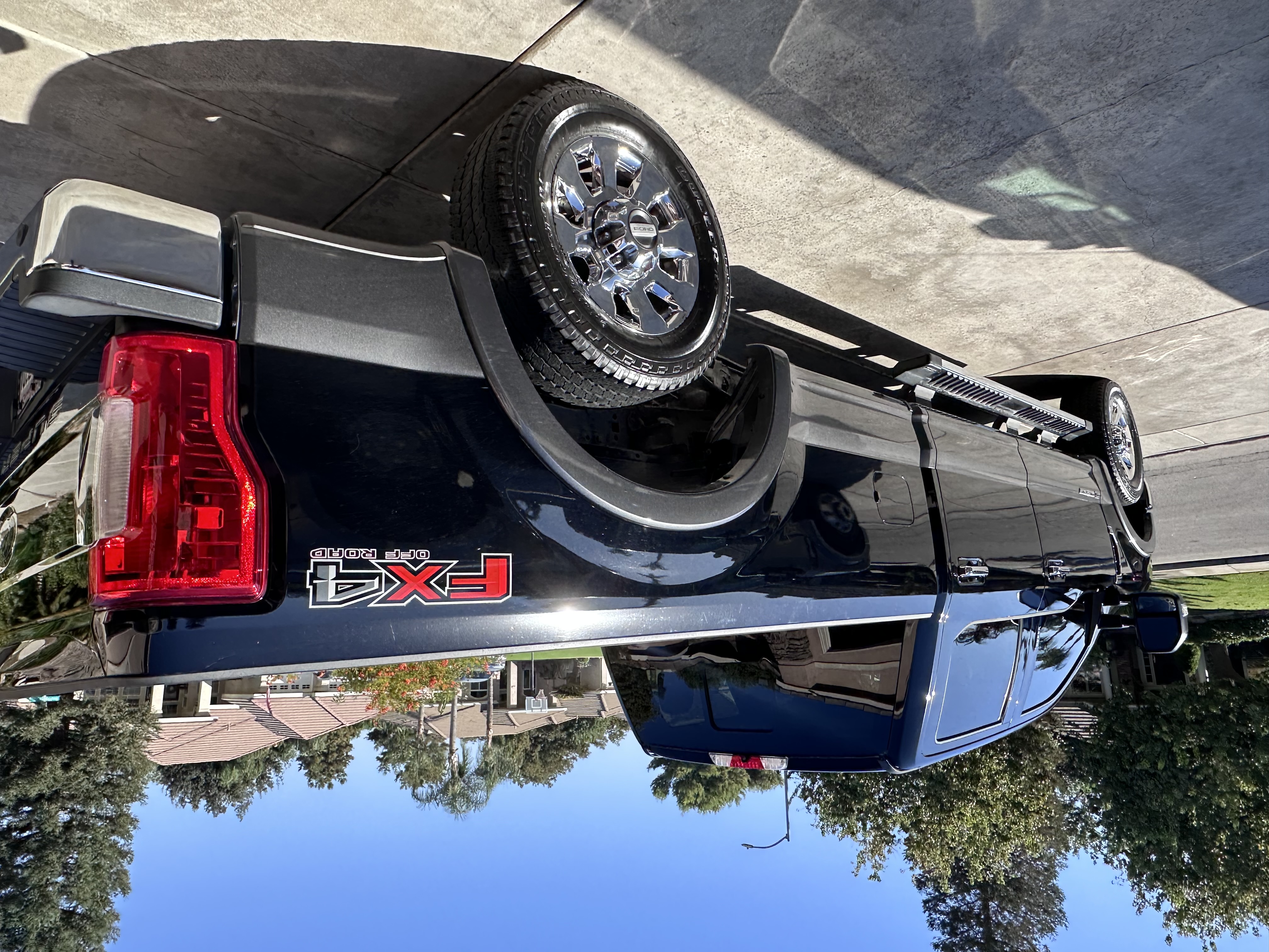 Used 2017 Ford F350 Lariat w/ Chrome Package AWD/4WD image 5