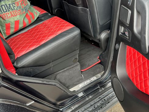 Used 2017 Mercedes-Benz G 63 AMG 4MATIC image 11