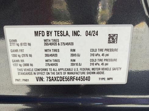 Used 2024 Tesla Model X image 27