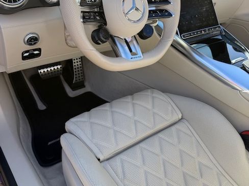 Used 2022 Mercedes-Benz SL 55 AMG 4MATIC image 11