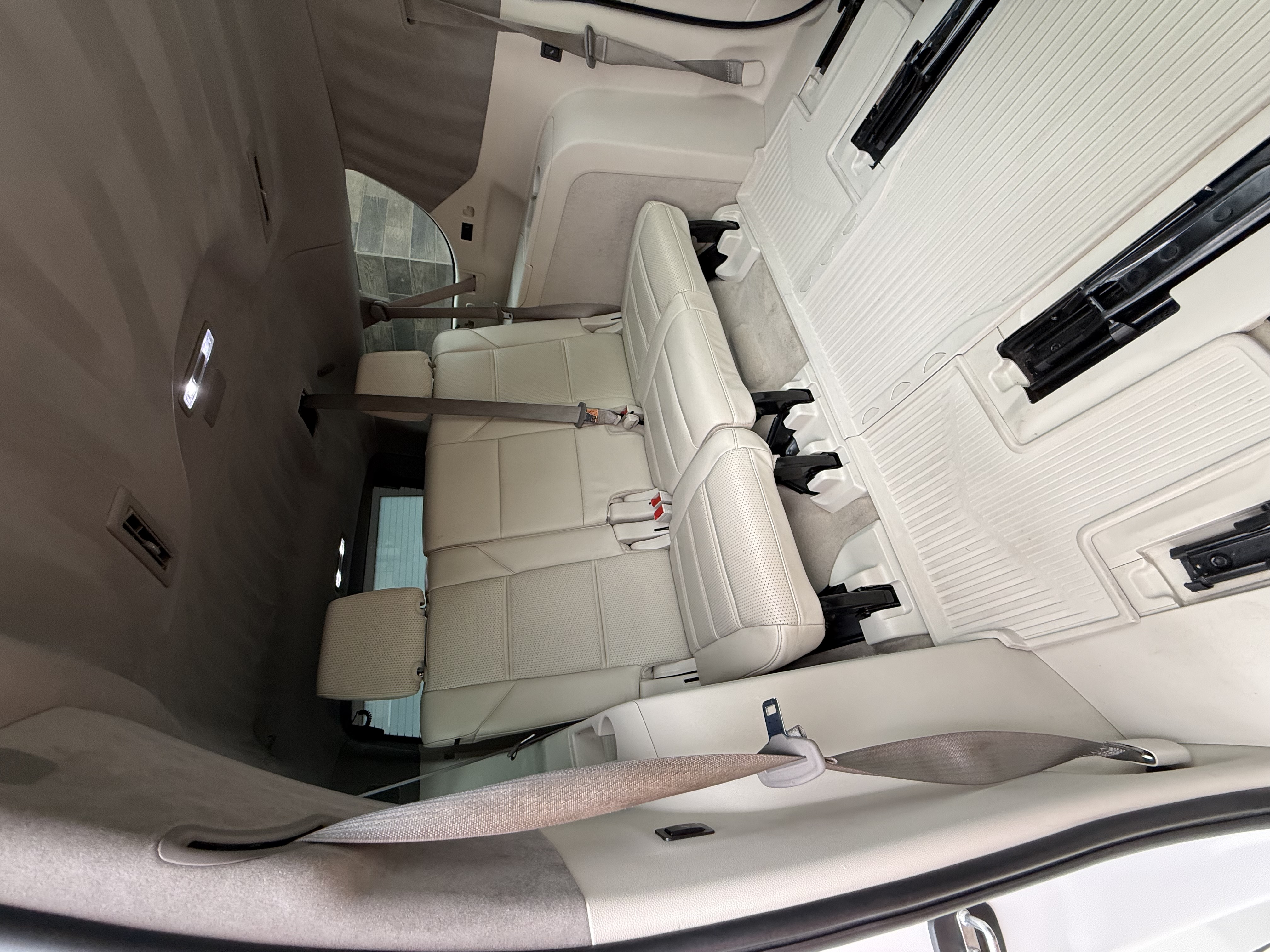 Used 2021 Cadillac Escalade ESV Sport Platinum AWD/4WD image 10