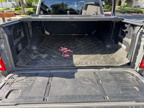 Used 2021 Ford F150 Lariat w/ Equipment Group 502A High image 10