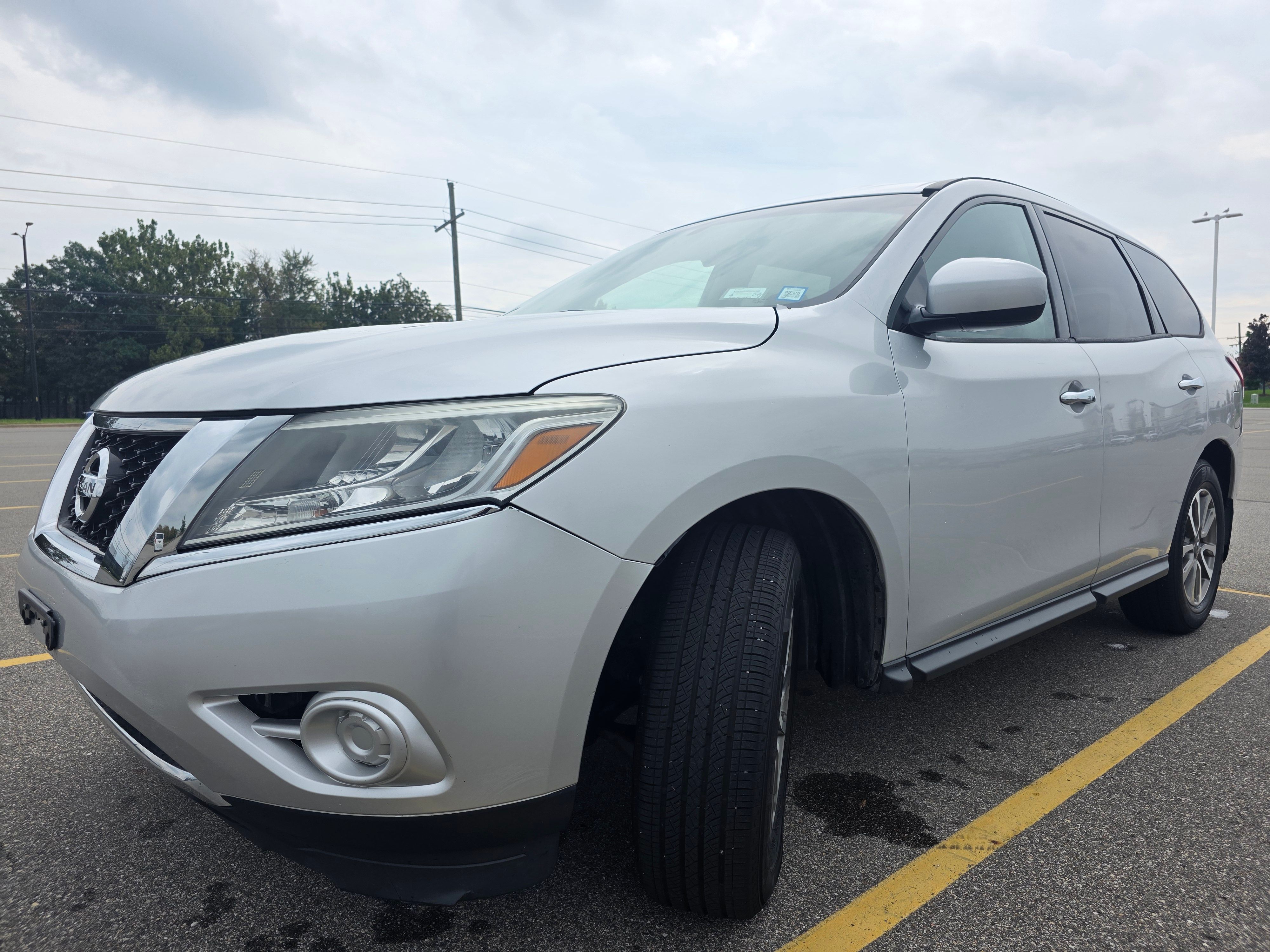 Used 2013 Nissan Pathfinder S AWD/4WD image 1