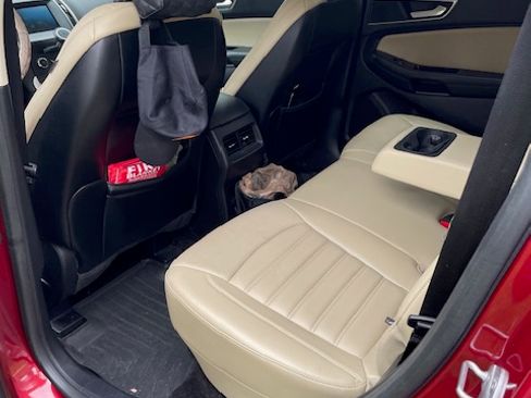 Used 2015 Ford Edge SEL w/ Equipment Group 201A image 6