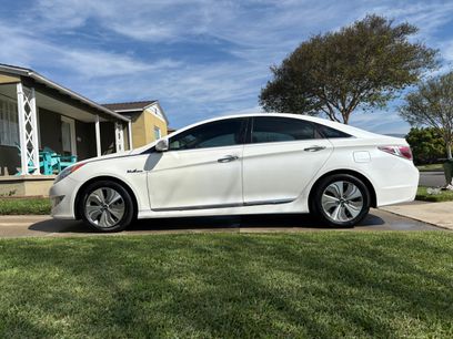 Used 2015 Hyundai Sonata Limited w/ Option Group 02
