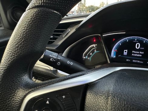 Used 2017 Honda Civic EX image 10