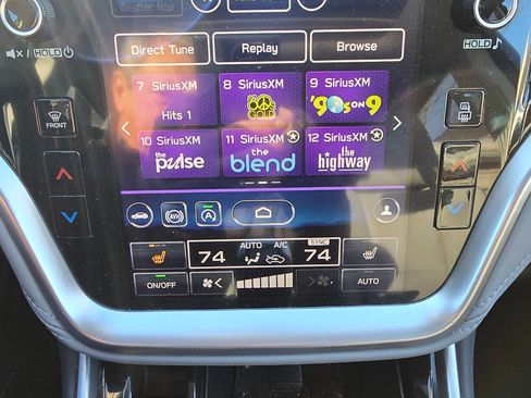 Used 2020 Subaru Outback Limited image 2