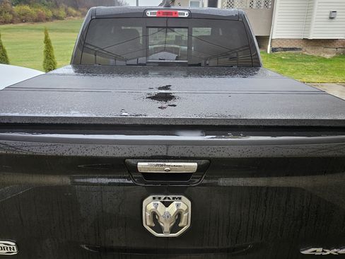 Used 2019 RAM 1500 Laramie Longhorn image 12