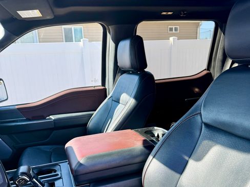 Used 2021 Ford F150 Lariat w/ Equipment Group 502A High image 5