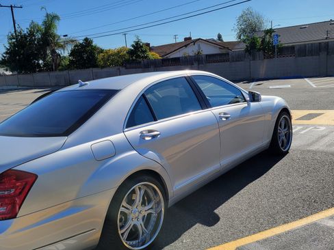 Used 2013 Mercedes-Benz S 550 image 4