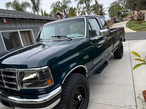 Used 1995 Ford F250 4x4 SuperCab image 1
