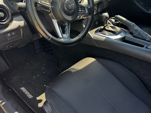 Used 2016 MAZDA MX-5 Miata Sport RWD image 16