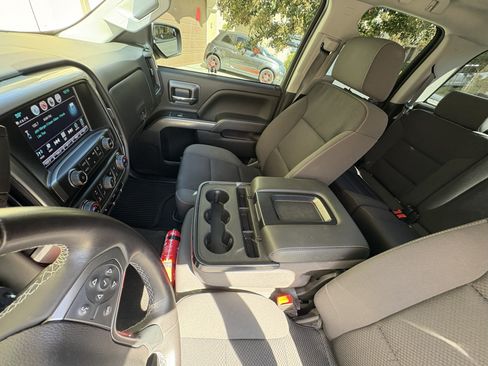 Used 2018 Chevrolet Silverado 1500 LT w/ All Star Edition image 16
