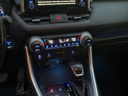 Used 2019 Toyota RAV4 XSE image 6