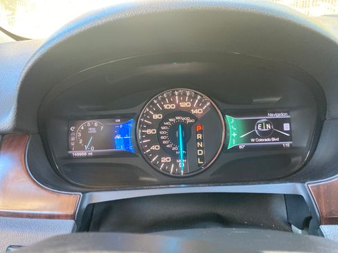 Used 2013 Ford Edge Limited image 5