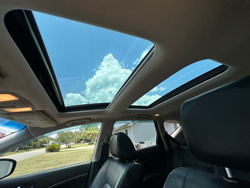 Used 2014 Nissan Murano SL w/ Navigation Package FWD image 17