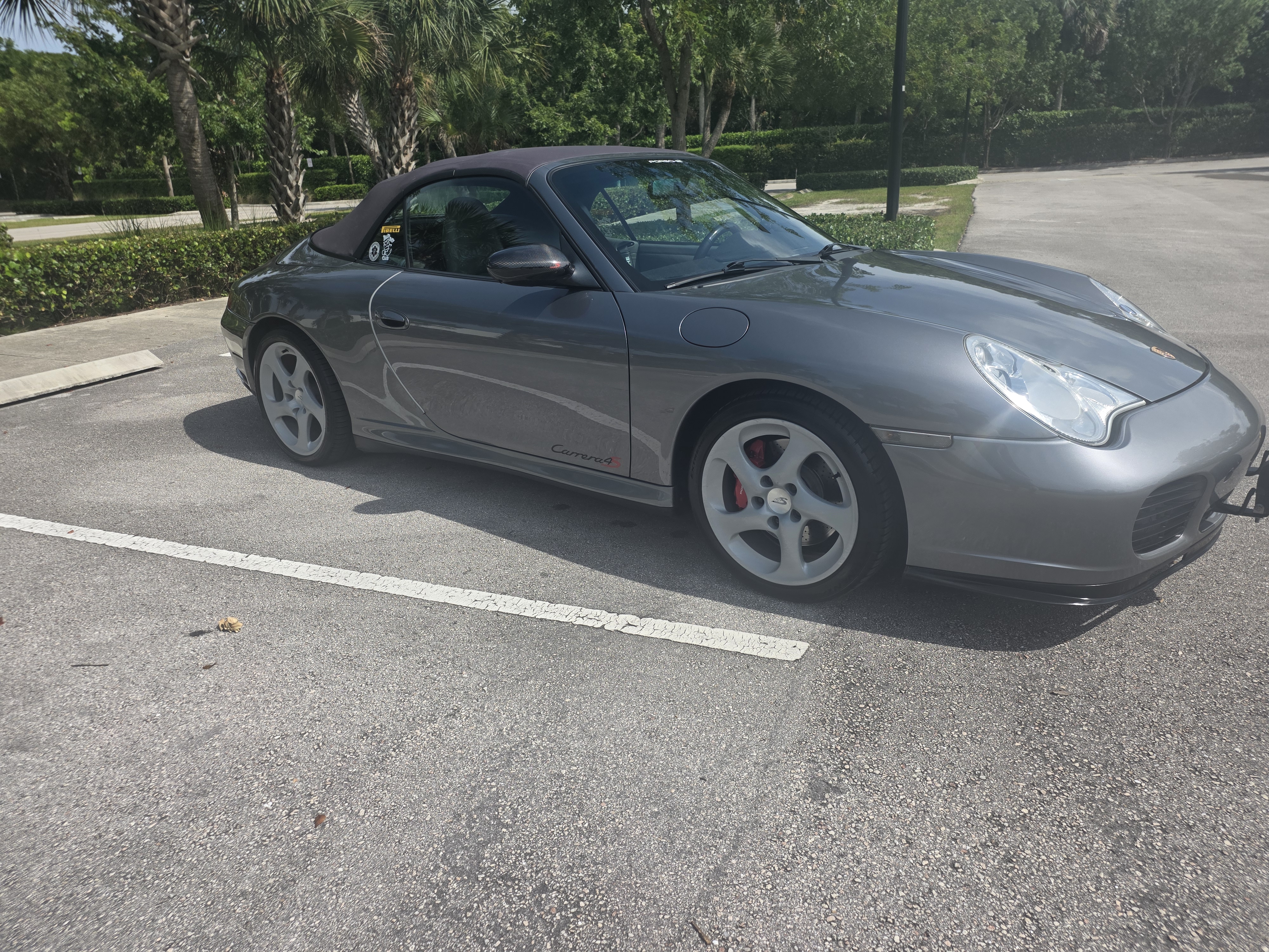Used 2004 Porsche 911 Carrera 4S AWD/4WD image 9