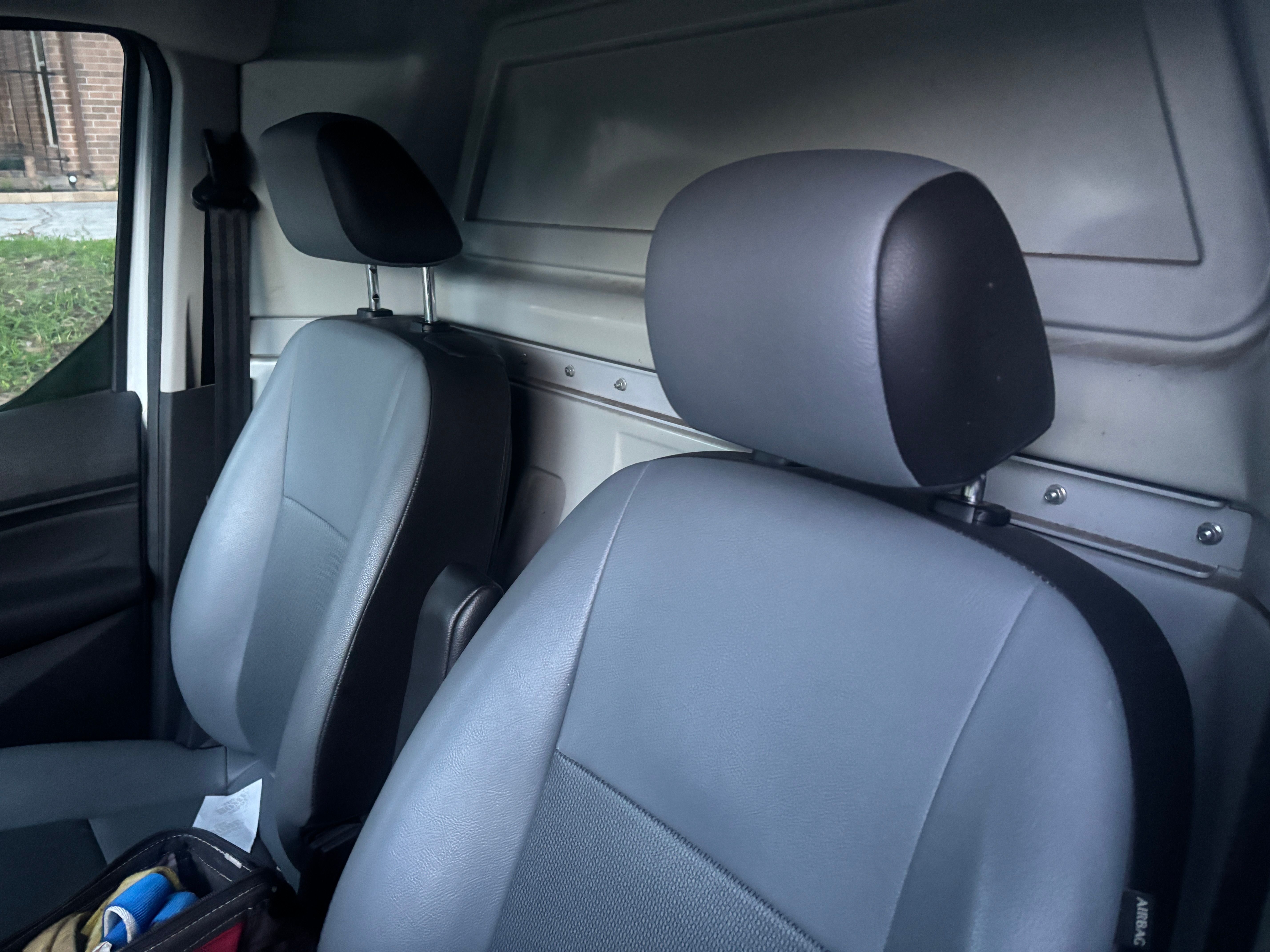 Used 2018 Ford Transit Connect XL FWD image 9
