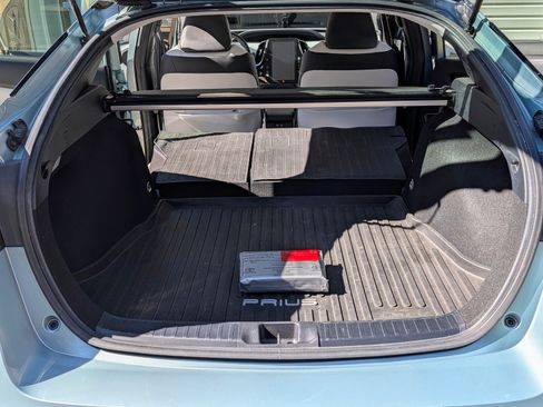 Used 2019 Toyota Prius Limited image 12