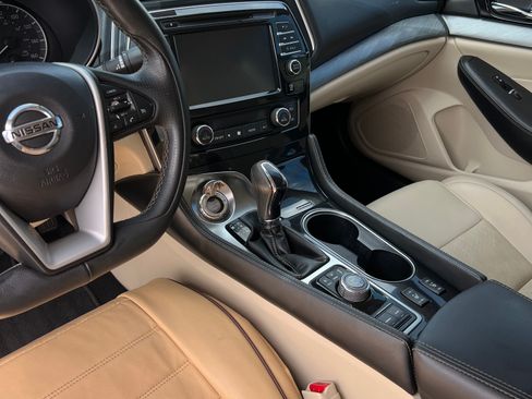 Used 2017 Nissan Maxima 3.5 SV image 15