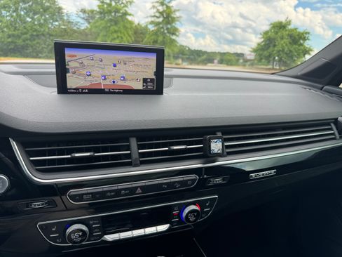Used 2018 Audi Q7 3.0T Prestige image 16