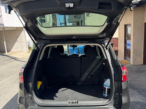 Used 2018 Ford Escape S FWD image 14