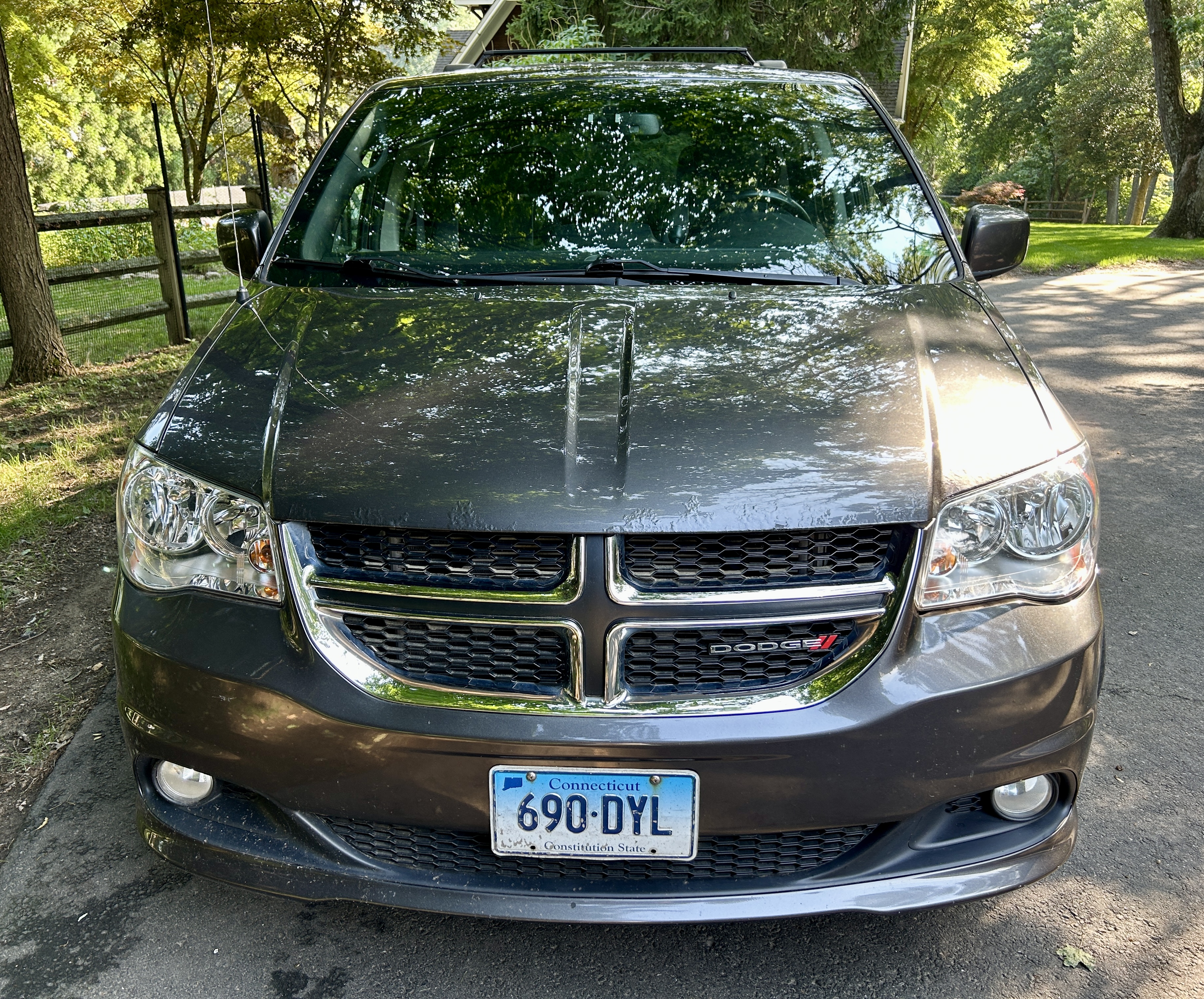 Used 2018 Dodge Grand Caravan SXT FWD image 4