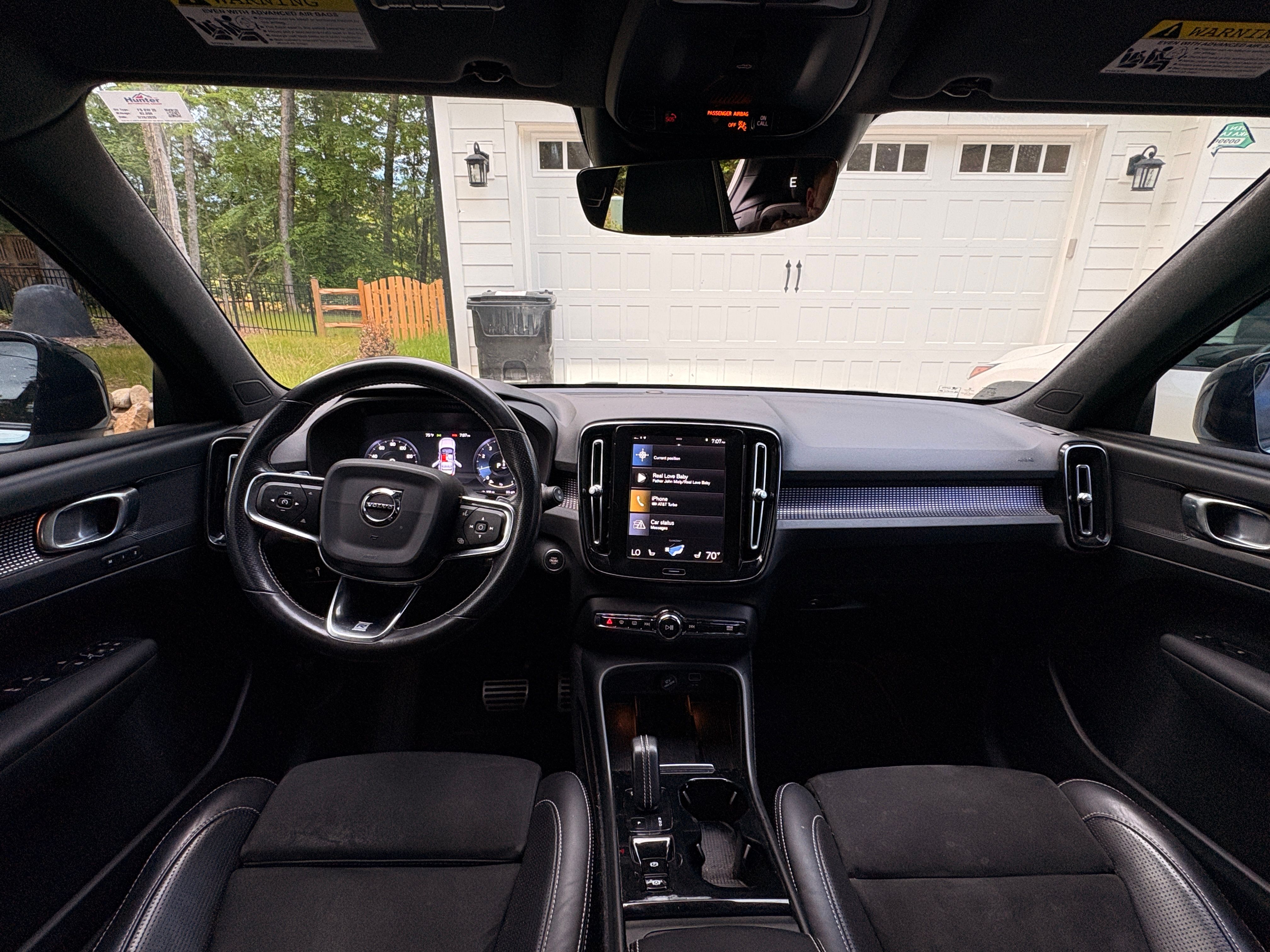 Used 2019 Volvo XC40 T5 R-Design AWD/4WD image 10