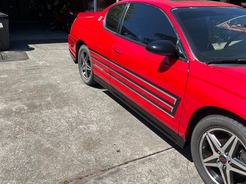 Used 2004 Chevrolet Monte Carlo SS w/ Dale Earnhardt Jr. Package image 10