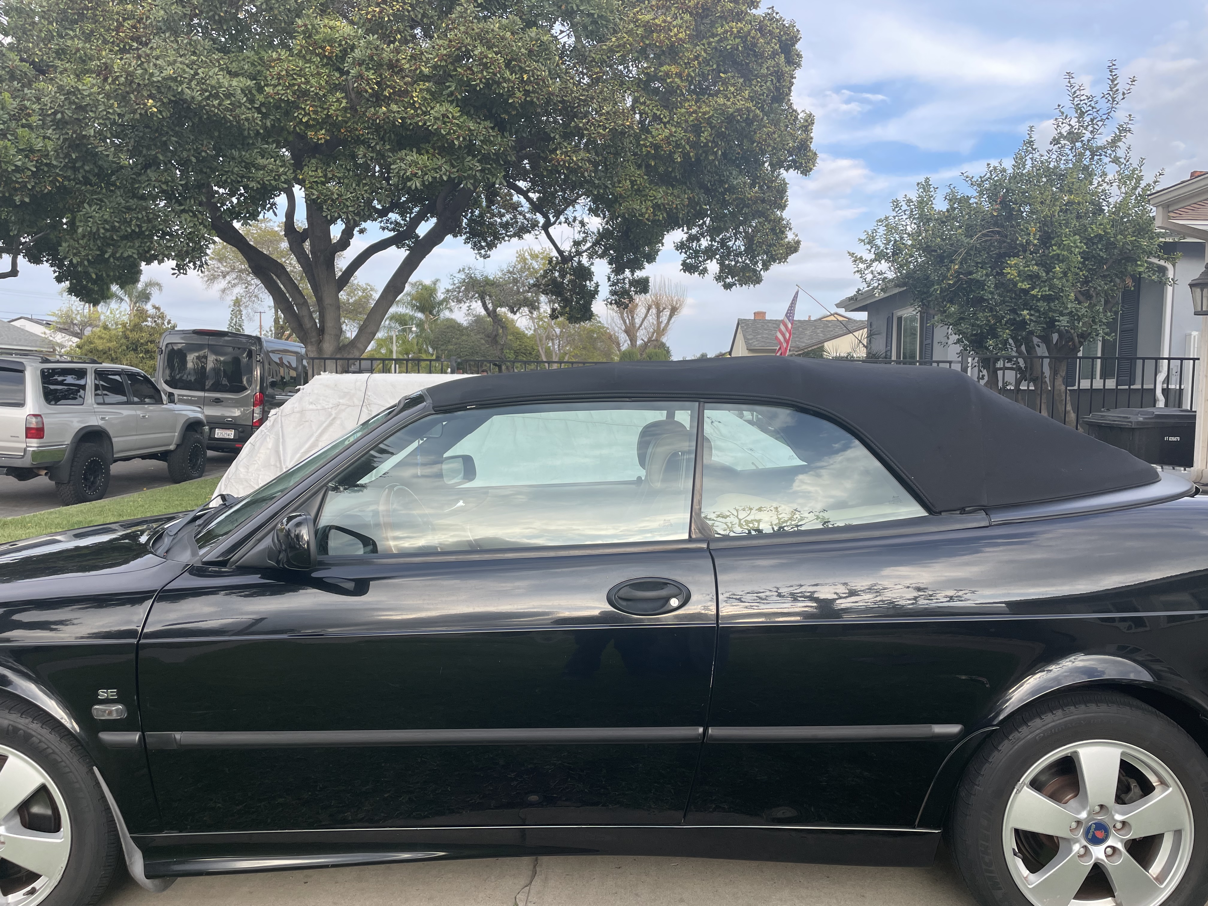 Used 2002 Saab 9-3 SE FWD image 2