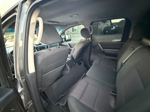 Used 2012 Nissan Titan SV w/ SV Premium Utility Pkg image 5