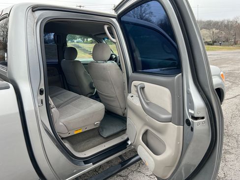 Used 2005 Toyota Tundra SR5 image 11