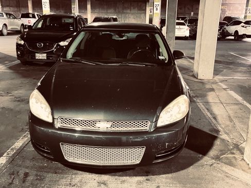 Used 2014 Chevrolet Impala Limited LS image 1