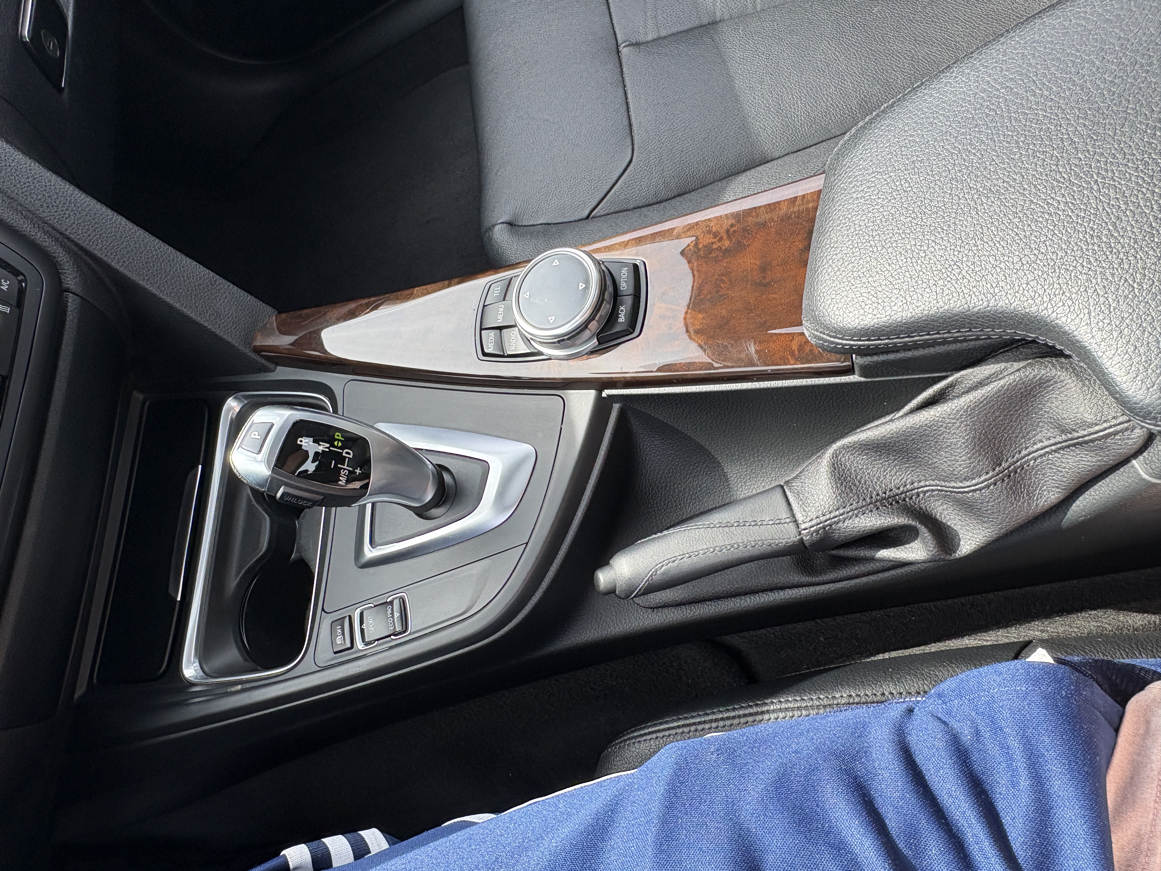 Used 2014 BMW 328i xDrive Sedan AWD/4WD image 16
