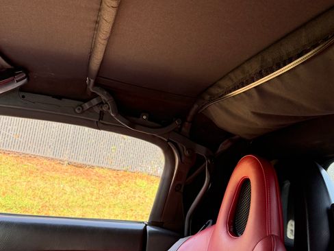 Used 2001 Honda S2000 image 9