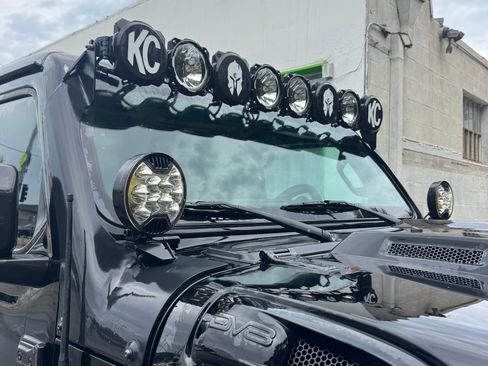Used 2018 Jeep Wrangler Unlimited Sport S AWD/4WD image 6