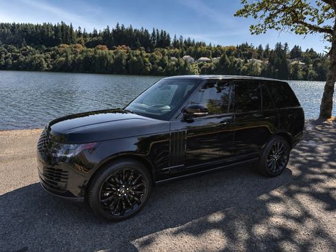 Used 2018 Land Rover Range Rover HSE AWD/4WD image 18