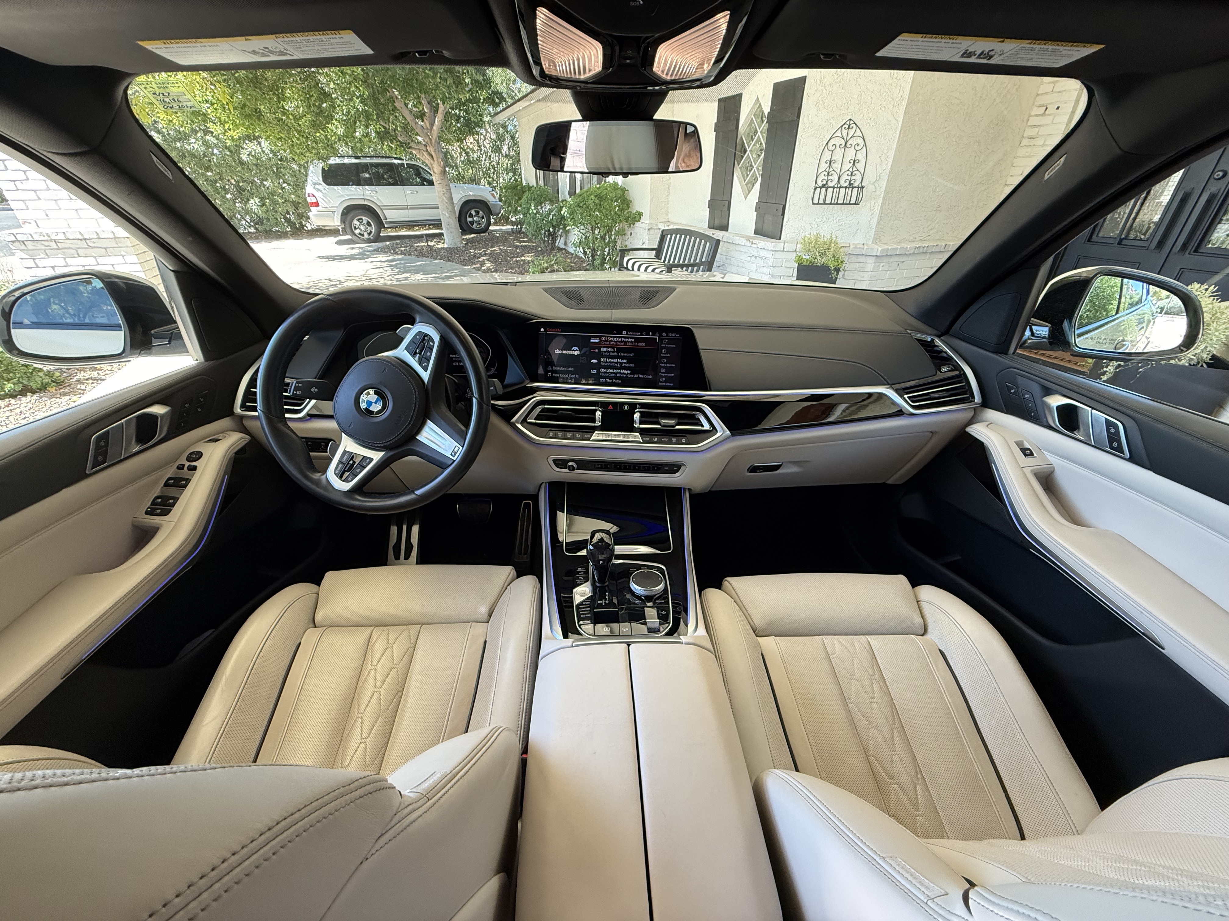 Used 2020 BMW X5 xDrive40i w/ M Sport Package AWD/4WD image 6