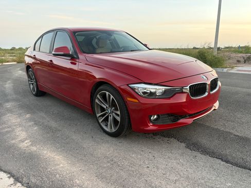 Used 2014 BMW 328i Sedan RWD image 4