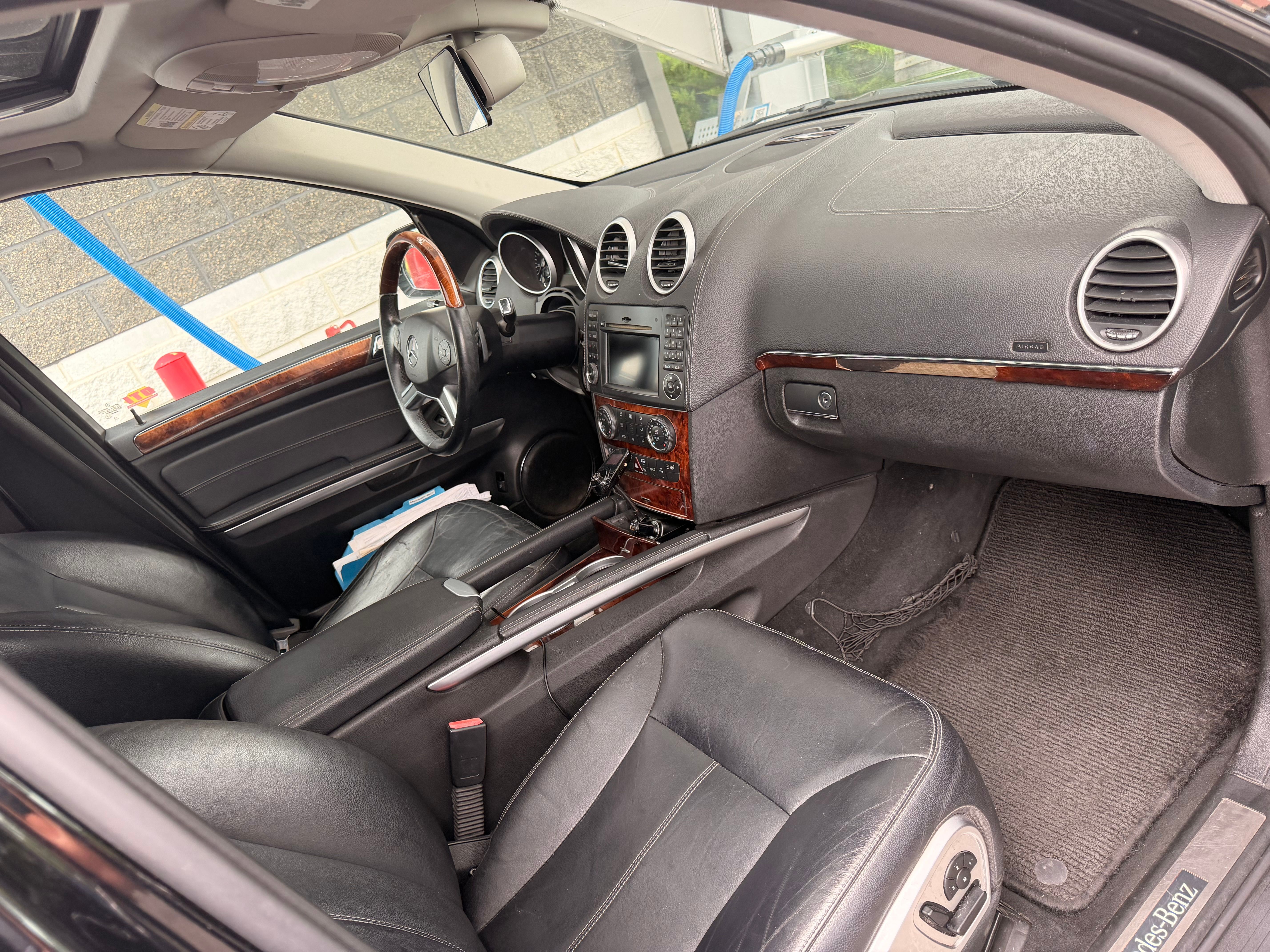 Used 2009 Mercedes-Benz GL 450 4MATIC image 12