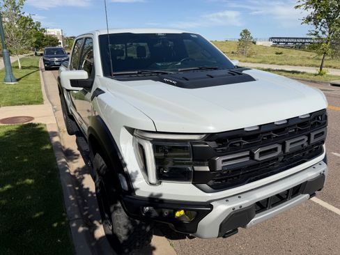 Used 2024 Ford F150 Raptor AWD/4WD image 8