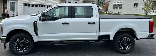 Used 2024 Ford F250 XL AWD/4WD image 5