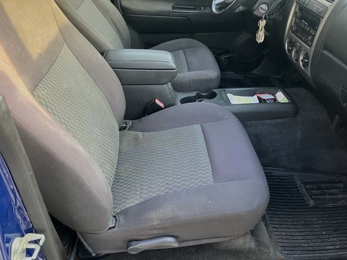 Used 2012 GMC Canyon SLE image 8